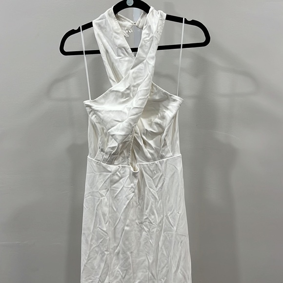 AMANDA UPRICHARD X REVOLVE Zahara Gown in White - Picture 6 of 10